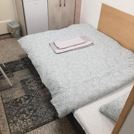 Mini Studio - One Traveler Apartment Belgrad Exterior foto